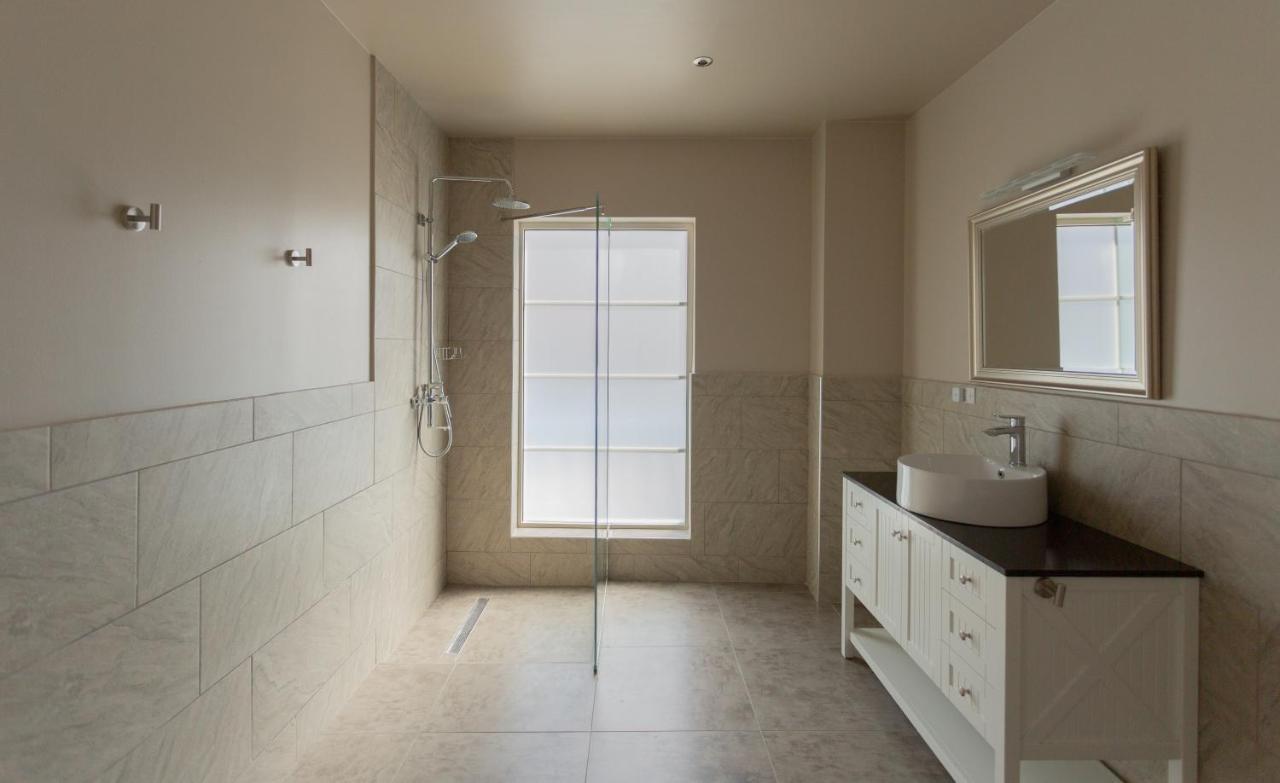 Oranjestad City Suites ภายนอก รูปภาพ