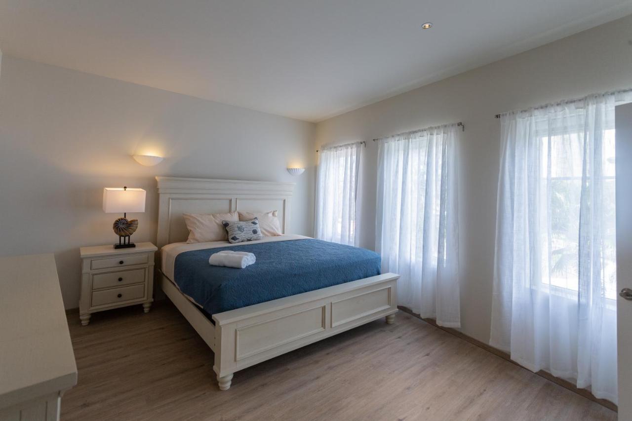 Oranjestad City Suites ภายนอก รูปภาพ
